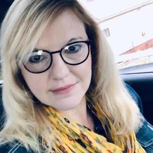 Meet your Posher, Beth